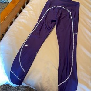 Fabletics purple reflective leggings